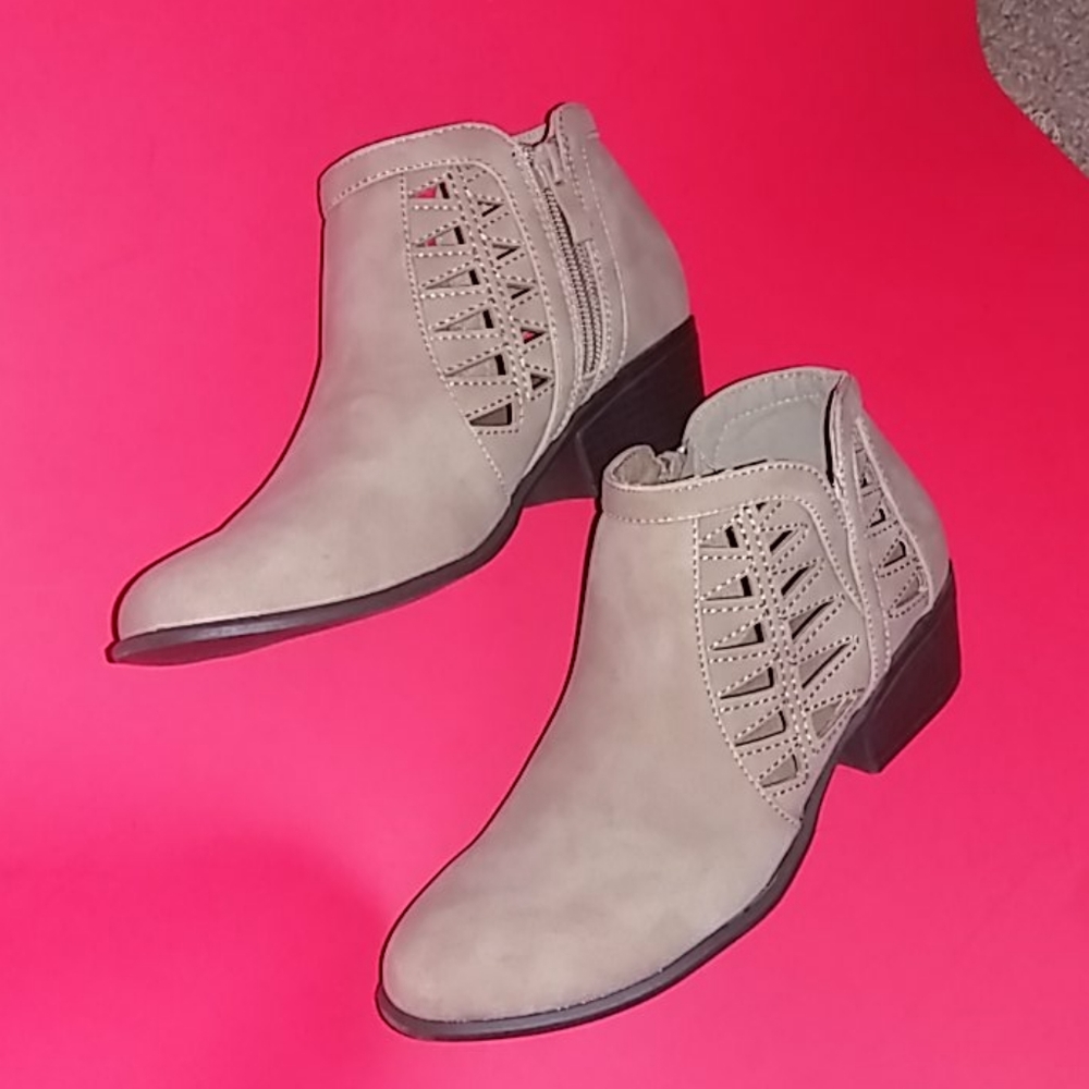 Khaki ankle boots